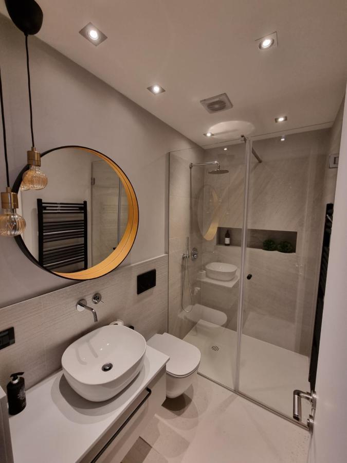 Arena Design Apartments With Free Private Parking And With A Terrace Pula Exterior photo